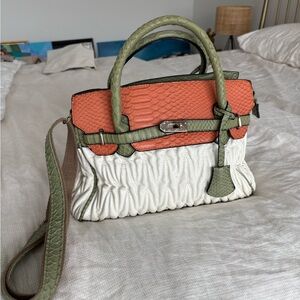 Elegant Two-Tone Handbag